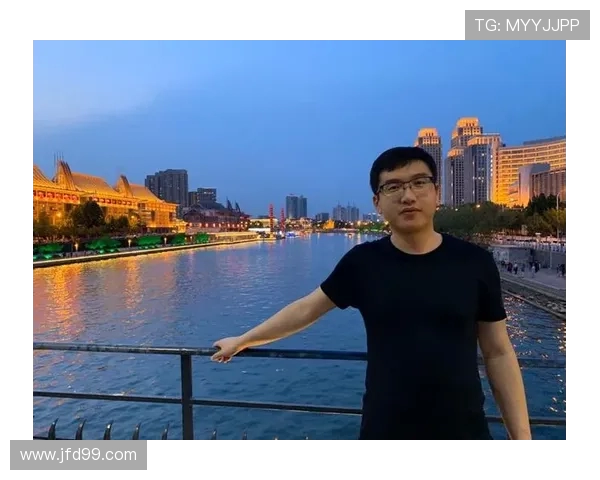 与杨磊畅谈飞盘生涯的精彩瞬间与未来展望 与杨磊畅谈飞盘生涯的精彩瞬间与未来展望