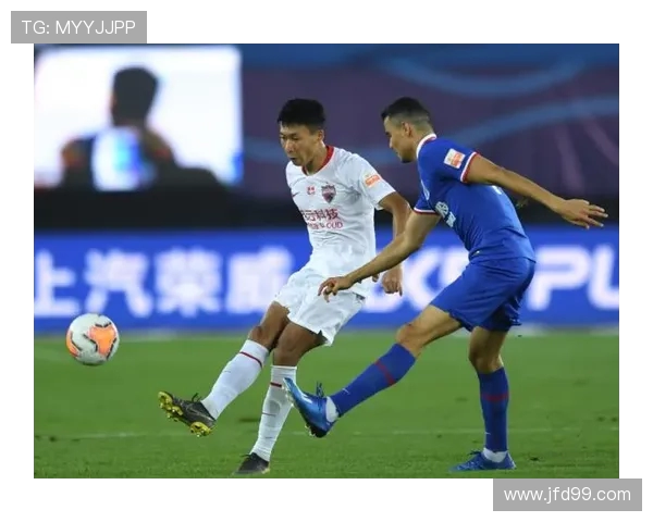 北京排球队在钻石联赛中以85分稳居积分榜首位展现强劲实力 北京排球队在钻石联赛中以85分稳居积分榜首位展现强劲实力