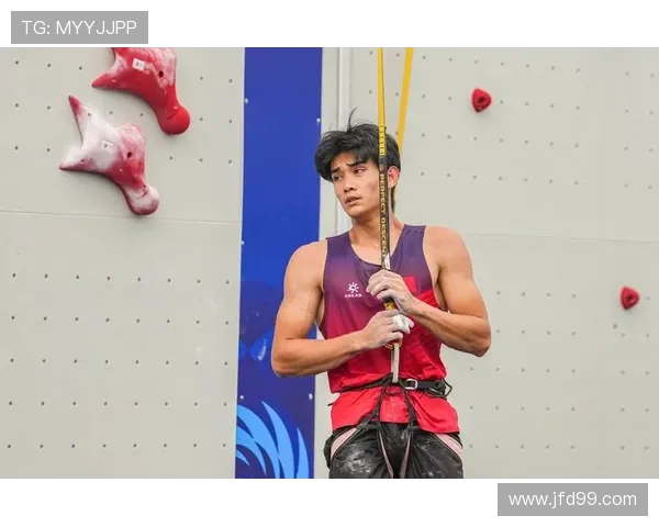 成都攀岩队战术分析：如何在比赛中运用阵地战策略提升胜率