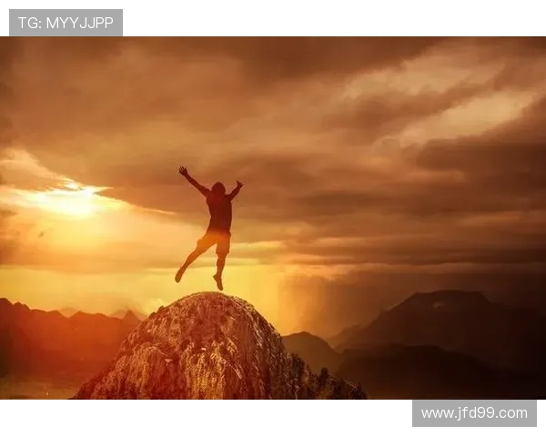 极限运动传奇杨强的挑战与坚持之路回顾 极限运动传奇杨强的挑战与坚持之路回顾