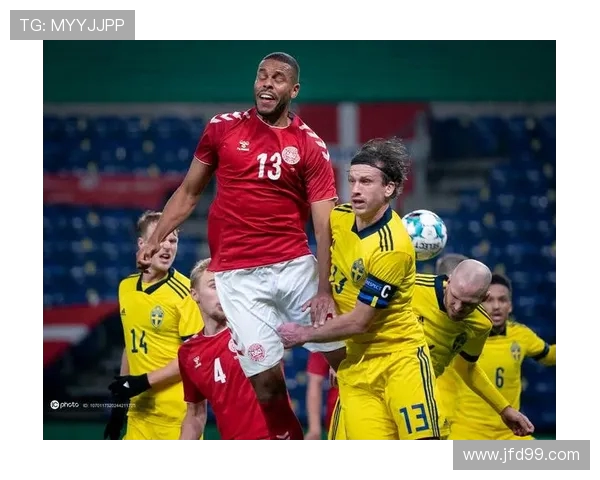 丹麦与瑞典足球比赛实时比分更新及精彩瞬间回顾 丹麦与瑞典足球比赛实时比分更新及精彩瞬间回顾