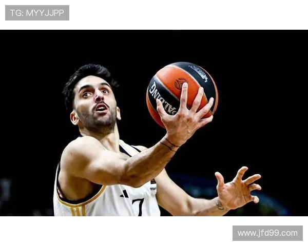 基尔梅对阵科隆竞技的比赛结果分析与精彩瞬间回顾