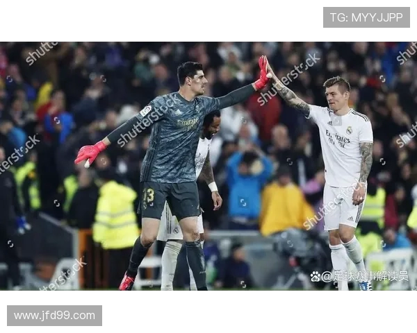 库尔图瓦的守门传奇与职业生涯的辉煌成就解析