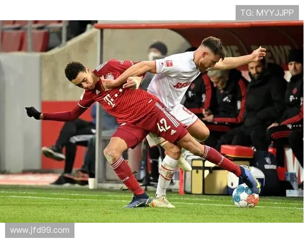 科隆与拜仁对决比分预测分析及赛前形势评估