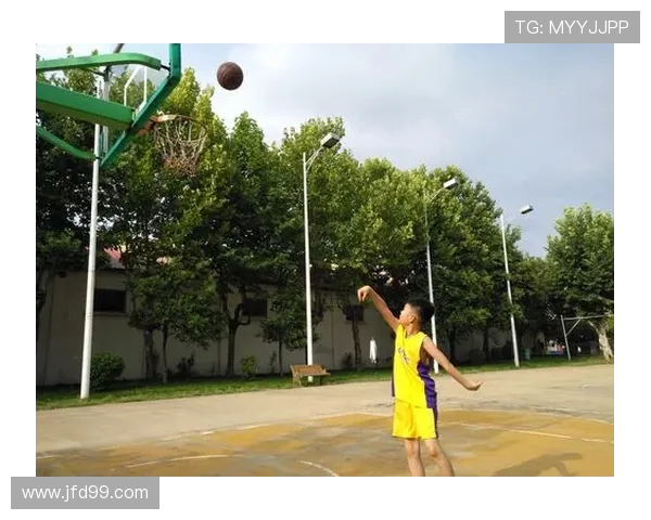 对话周静:回顾我的篮球生涯与成长之路