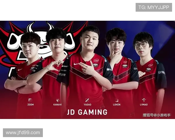 和平精英战术解析JDG战队的控制体系与团队协作策略探讨